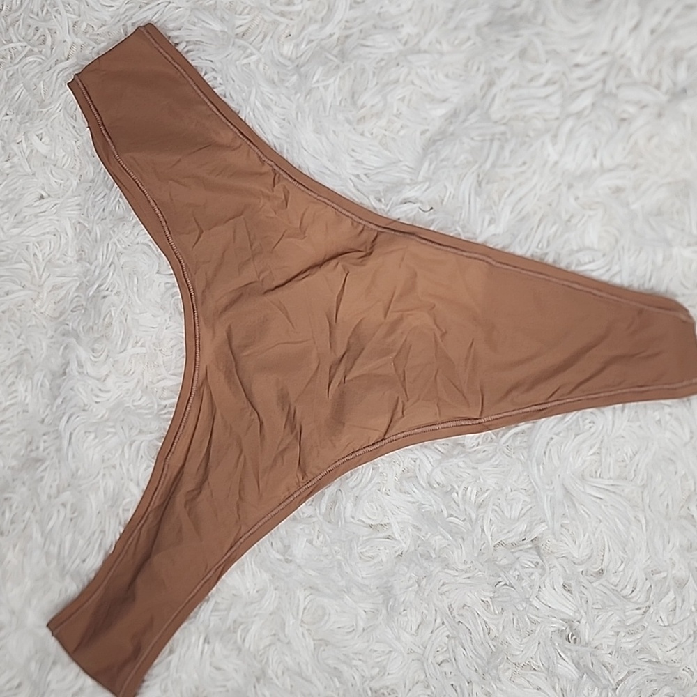 SKIMS JELLY SHEER DIPPED THONG/XL, 2X/ SIENNA/NWT